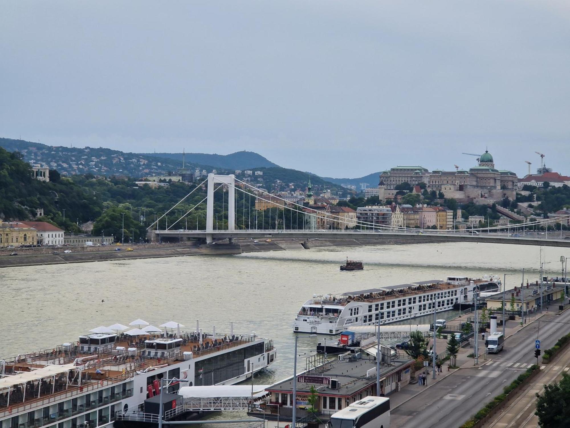 Danube Wonder View 2 — Photos 3